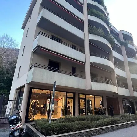 公寓 Caniggia 2 With Terrace In *